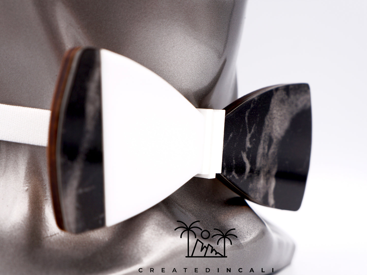 Markina | Matte White | Classic