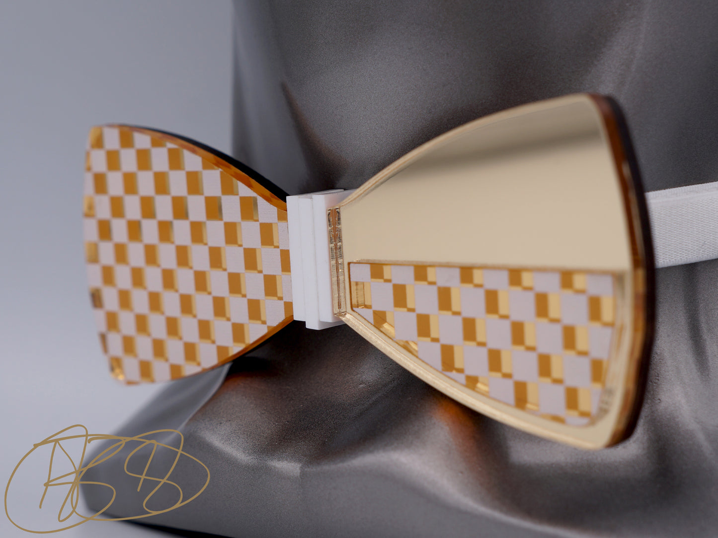 Throne | Gold x Gold Mirror | Classic